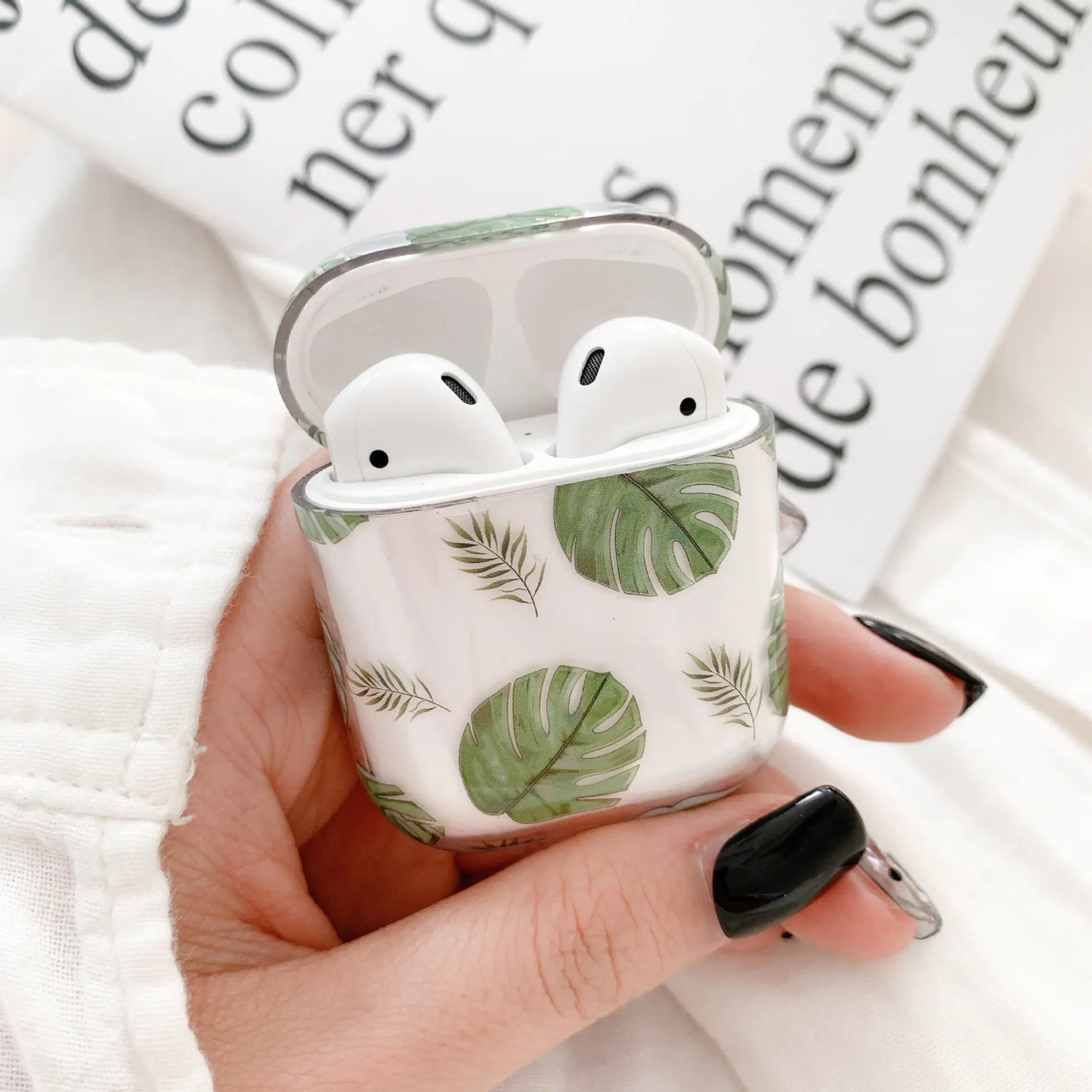 Cartoon Banana Leaf AirPods Case - Fresh Style