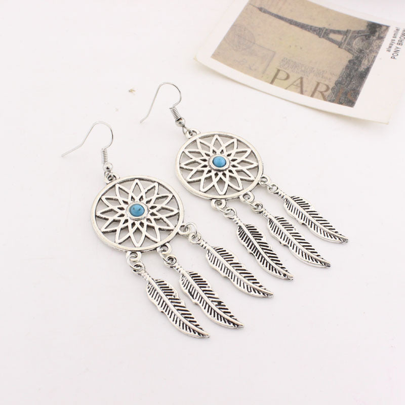 Vintage Leaf Earrings and Necklace Set