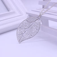 Creative Leaf Jewelry Set - Necklace & Earrings