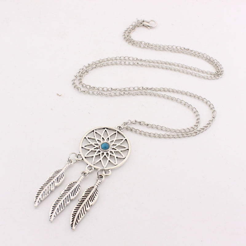 Vintage Leaf Earrings and Necklace Set