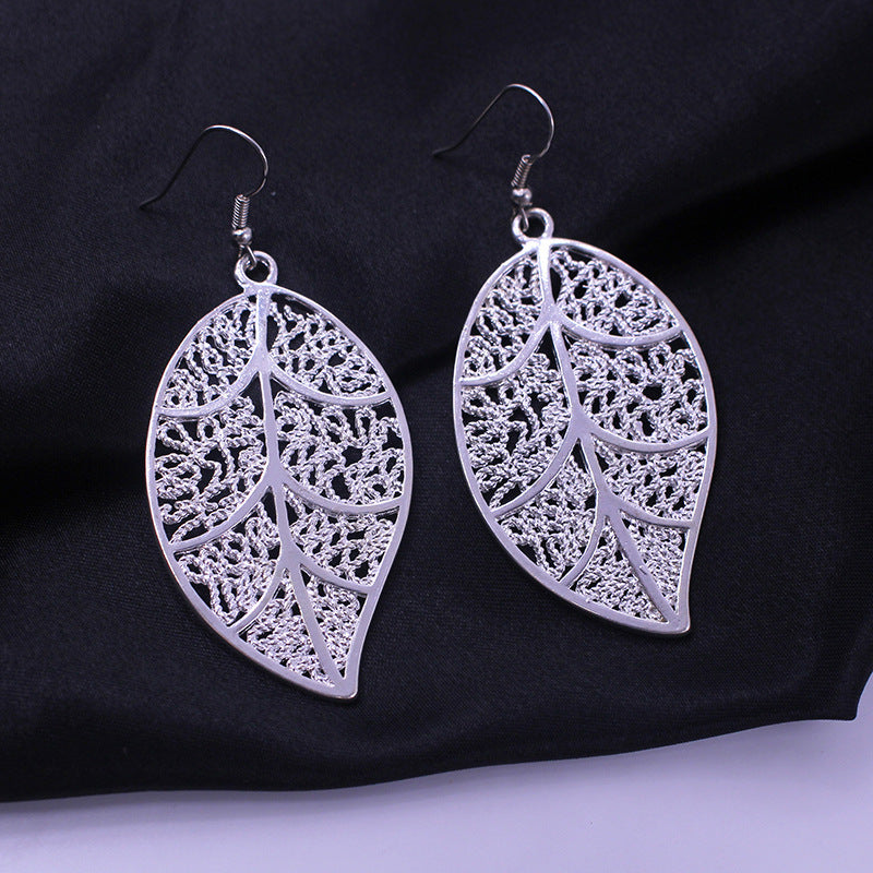 Creative Leaf Jewelry Set - Necklace & Earrings